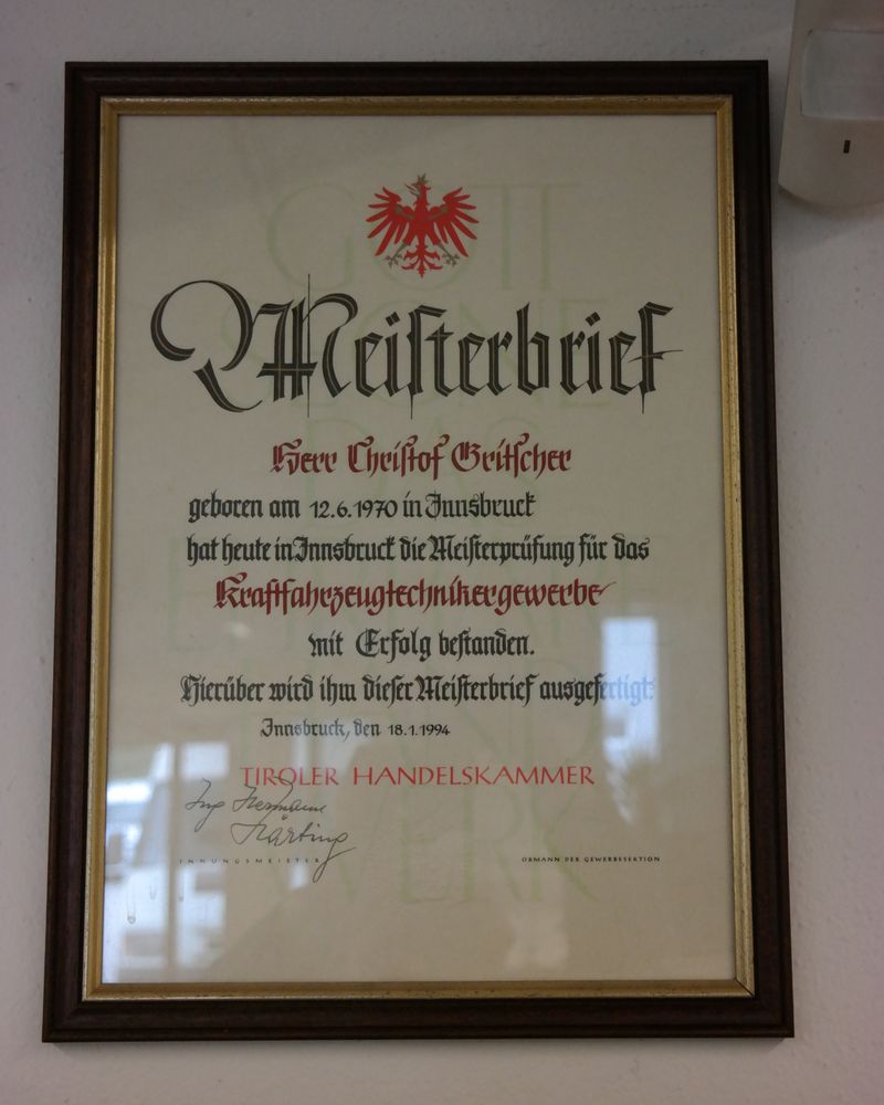 Gerahmter Meisterbrief von Christof Gritscher für das Kraftfahrzeugtechnikergewerbe, Tiroler Handelskammer 1994